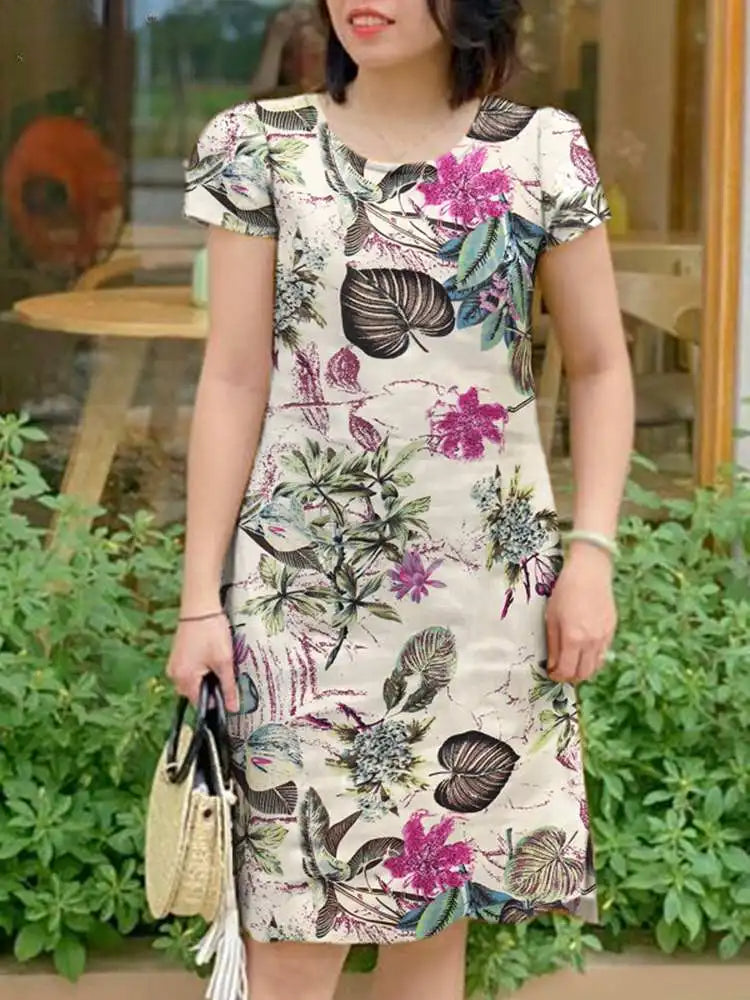 Vintage Short Sleeve Floral Holiday Floral Dress