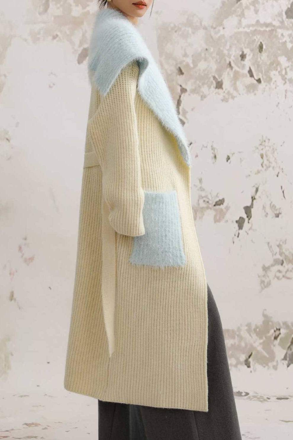 Chic PrincessAce Faux Fur Collar Loose Knit Overcoat