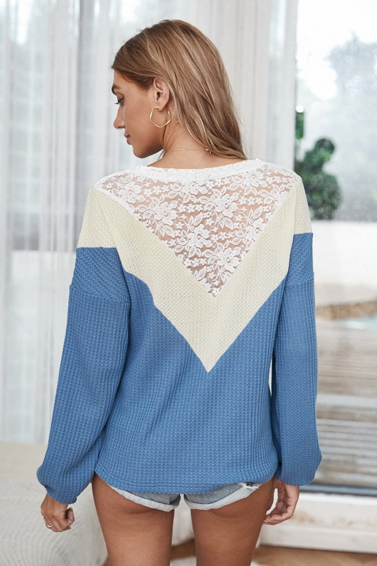 Elegant Patchwork Lace Collar Sweater for Sophisticated Style