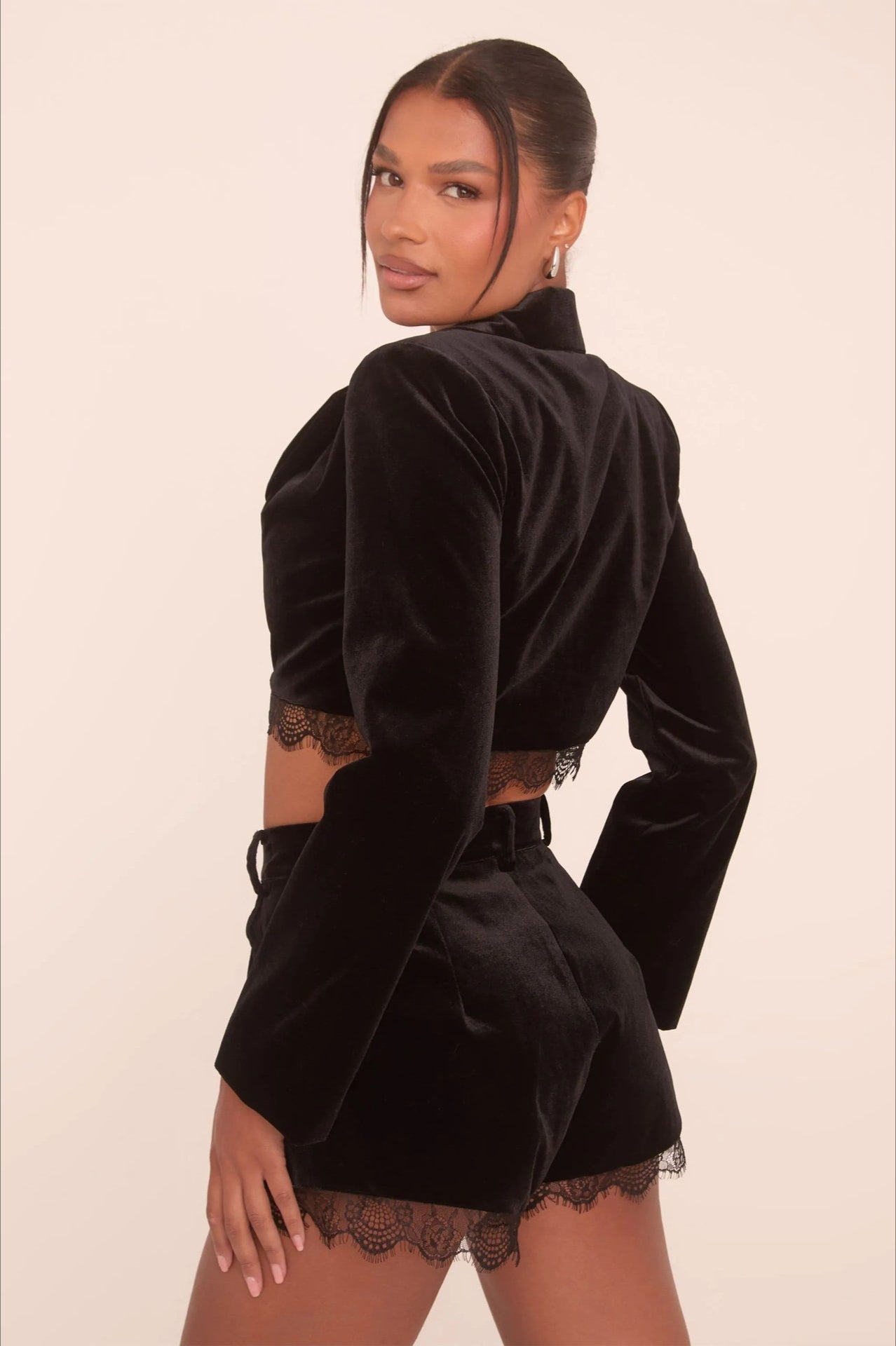 Lace Trim Crop Top High-Waisted Shorts Two Pieces Set