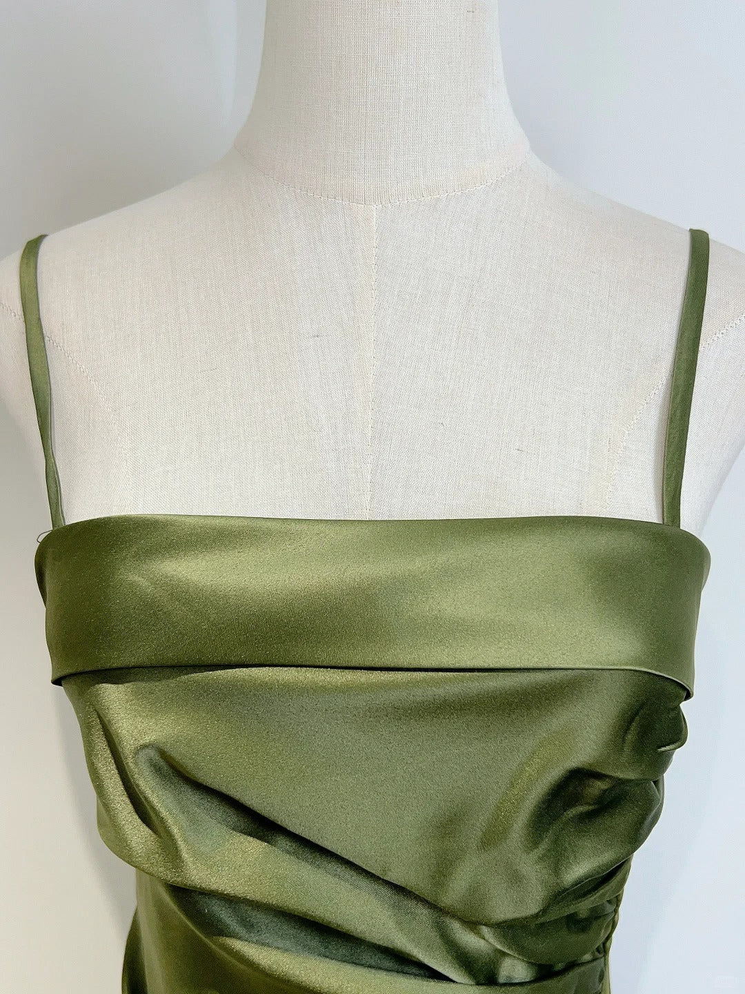 Elegant Olive Green Mermaid Ruffle Spaghetti Strap Satin Prom Dress Evening Dress P4068