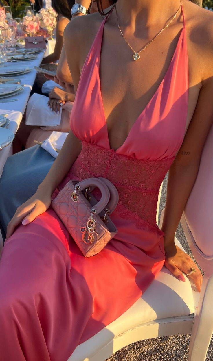 Elegant Pink Halter V Neck Satin Lace Mermaid Long Wedding Guest Dress Evening Dress D1479