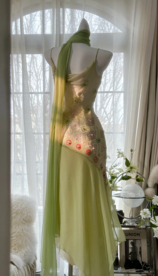 Classy Spaghetti Straps Light Green Chiffon Beaded Mermaid Long Party Dress Evening Gown D1790