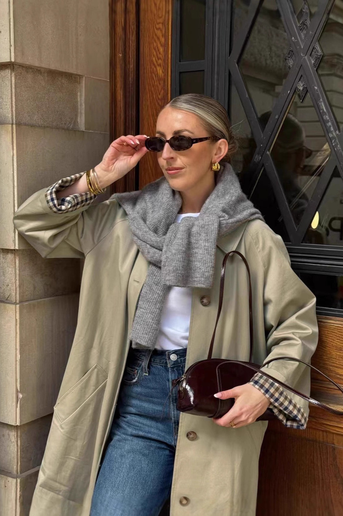 Japanese Minimalist Mid-Length Overcoat for Stylish Comfort