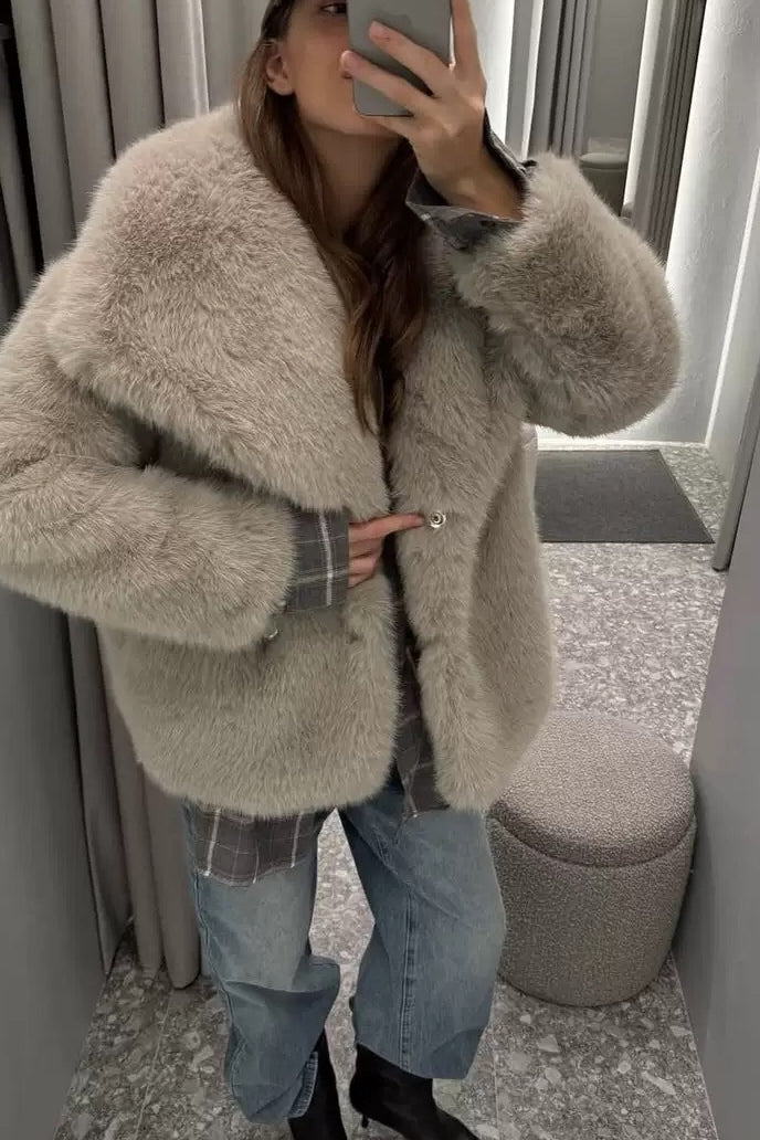 Eco Faux Fox Fur Notch Lapel Plush Coat - Fashionpara