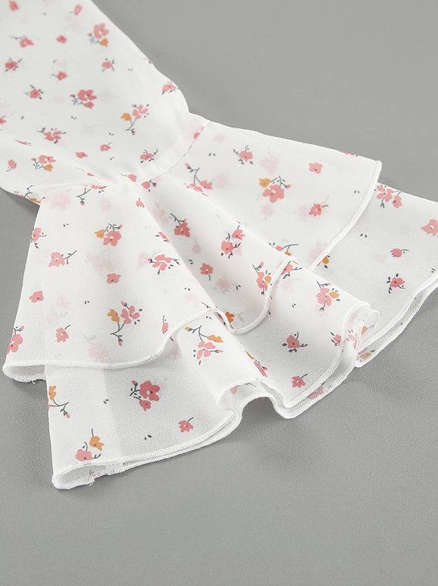 Floral Ruffled V-Neck Slim Fit Blouse