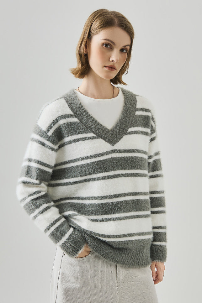 PrincessAce Striped V Neck Long Sleeve Knit Sweater