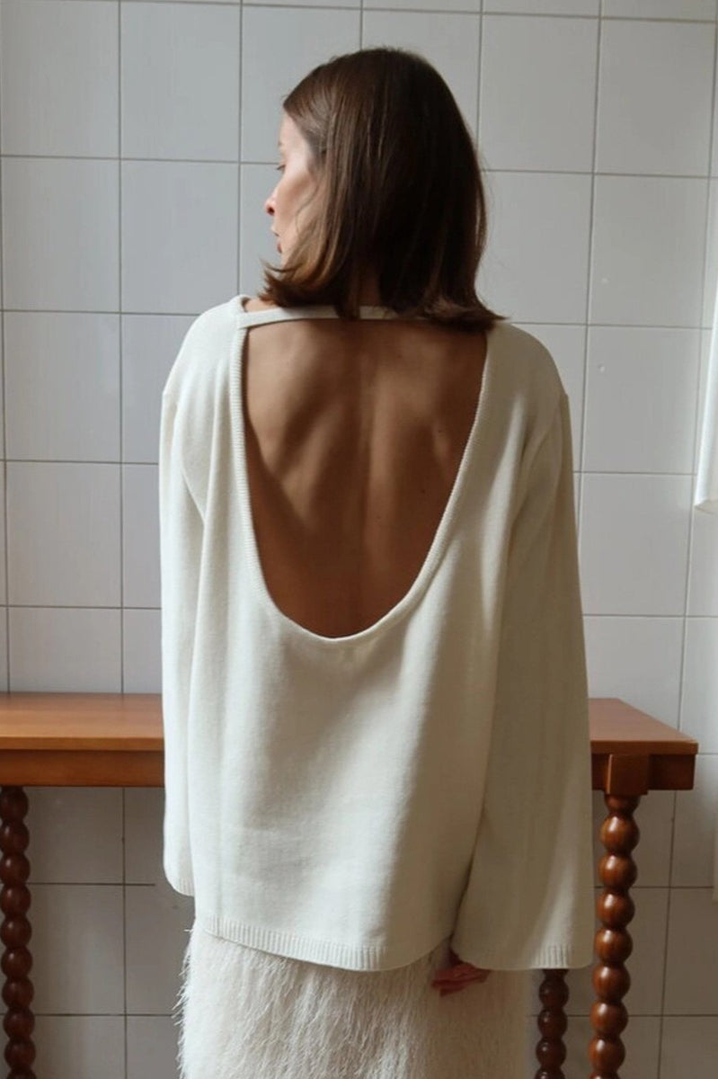 Loose Fit Backless Sweater