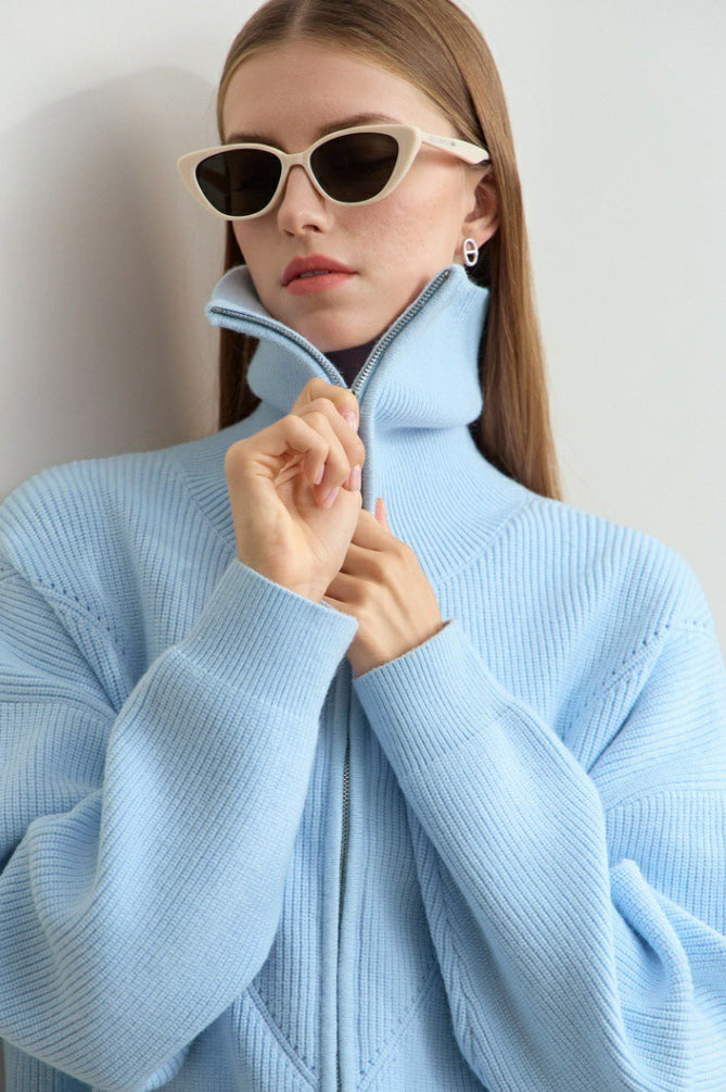 Thick Knit Zip Cardigan with Naval Collar for Cozy Elegance