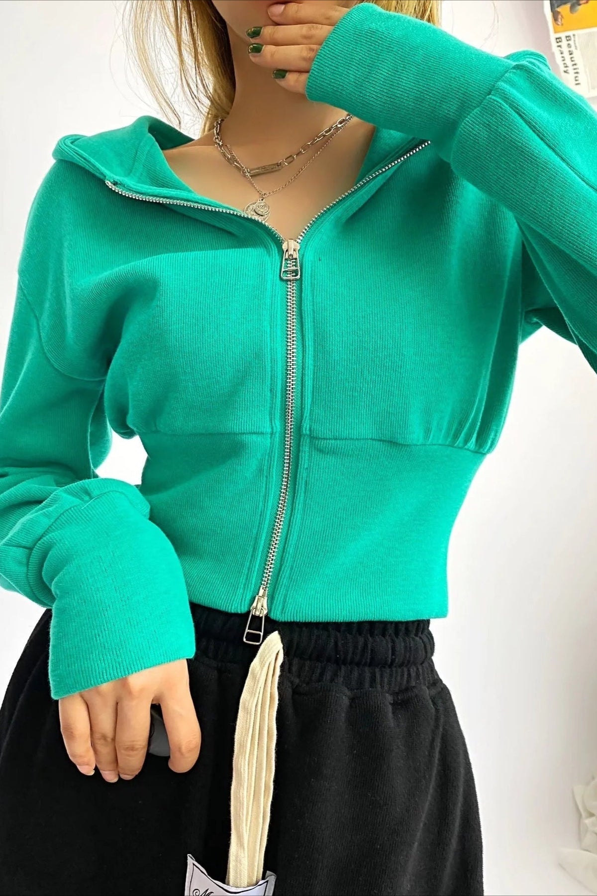 Solid Dual Zipper Slim Cropped Hoodie 12
