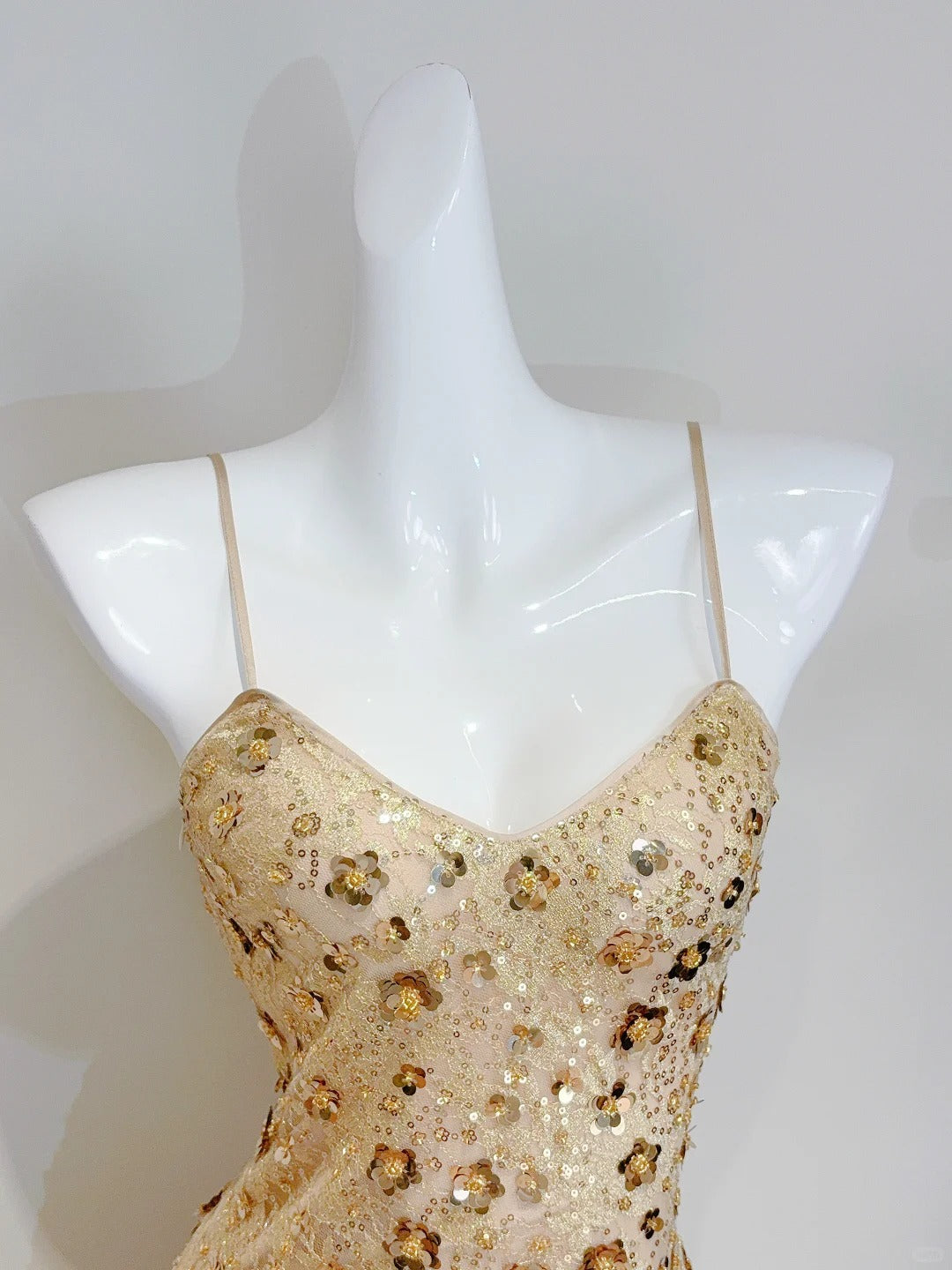 Luxury Gold Mermaid Strapless V-Neck Sequined Long Prom Dress Evening Dress P4075