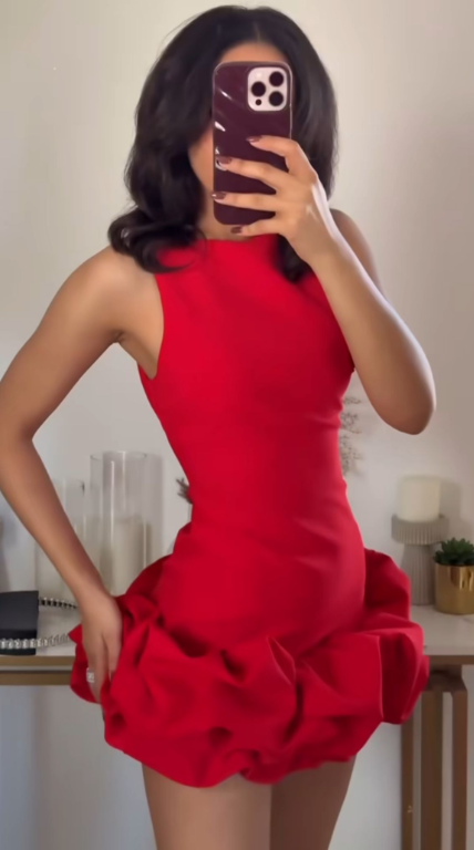 Stylish Red Satin Sheath Pleated Cocktail Dress Short Homecoming Dress D585