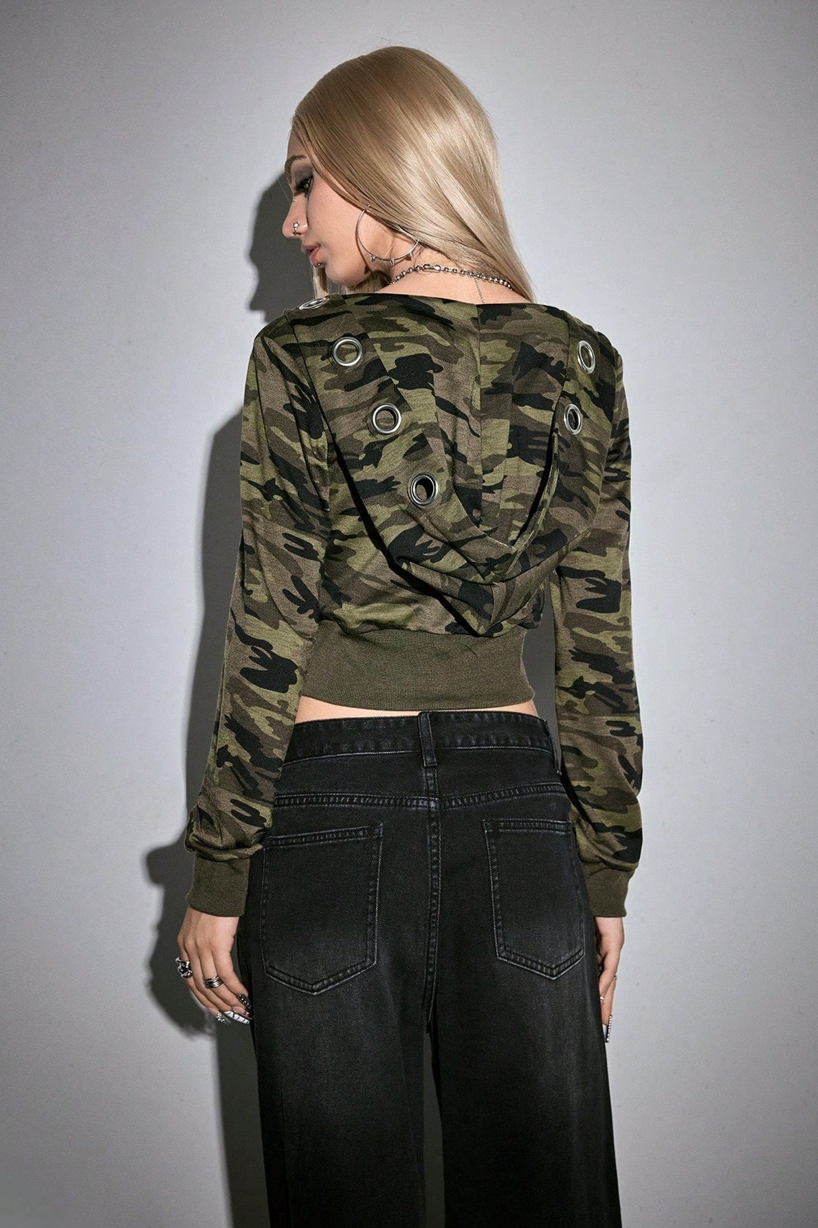 Camo Print Zip Up Ruched Cropped Hoodie