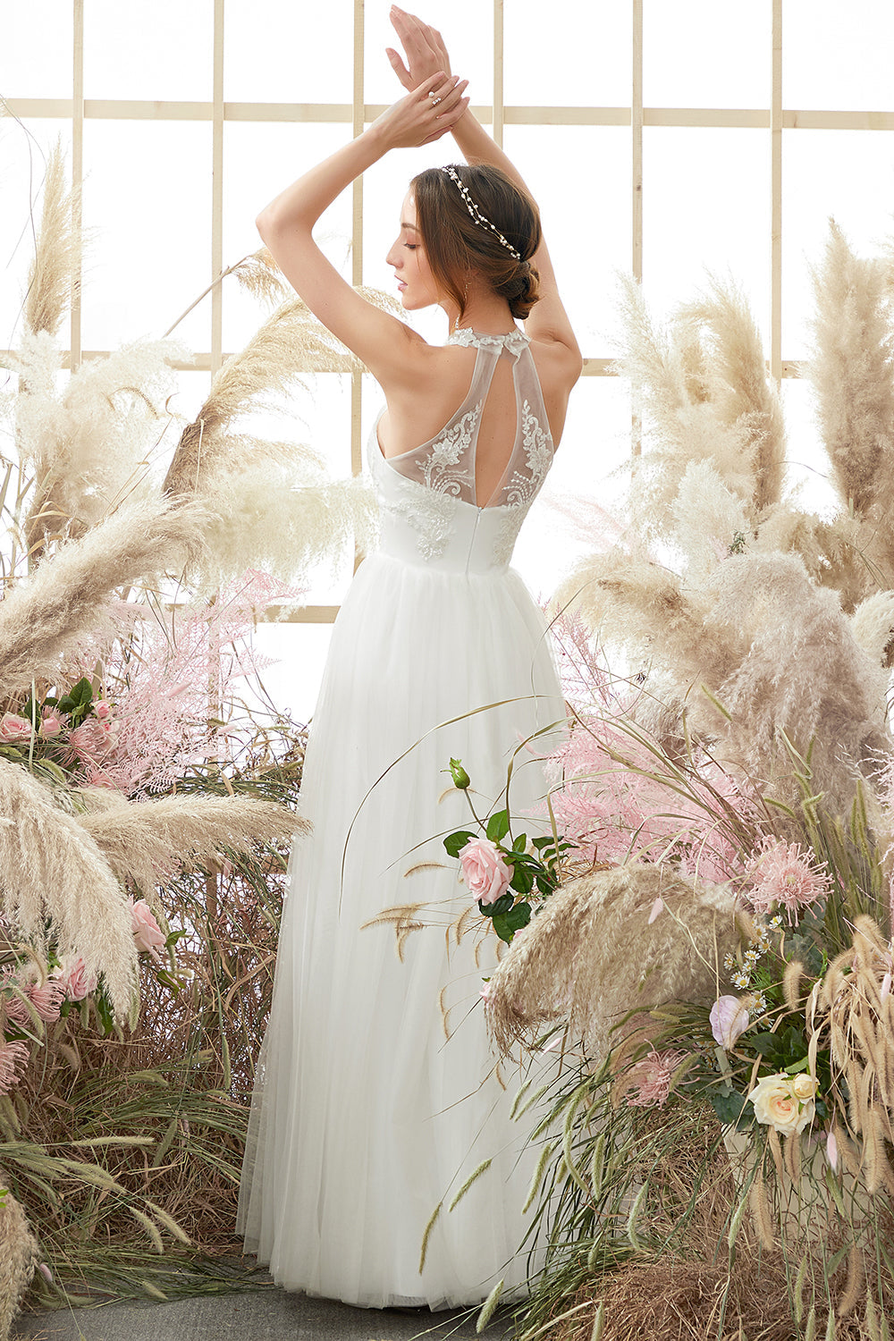 White Halter Neck Wedding Dress - Fashionpara