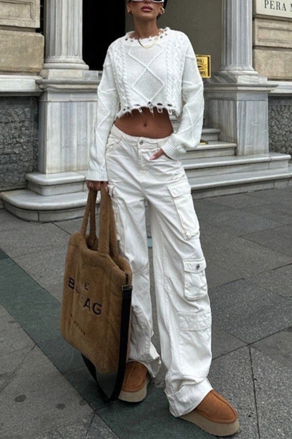 Chic Solid Color Round Neck Long Sleeve Knitted Sweater