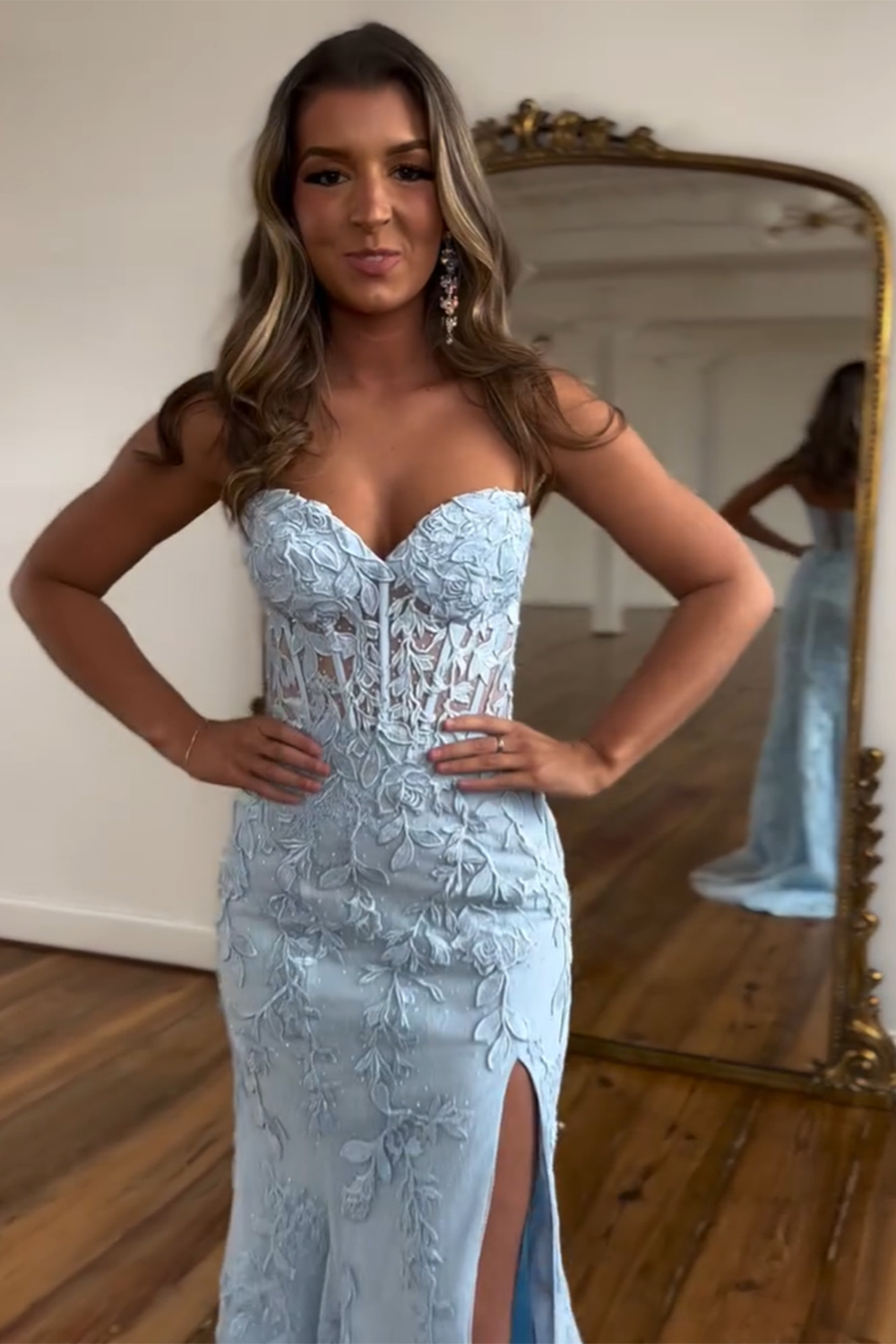 Chic & Modern Sweetheart Mermaid Split Appliques Evening Party Prom Dress