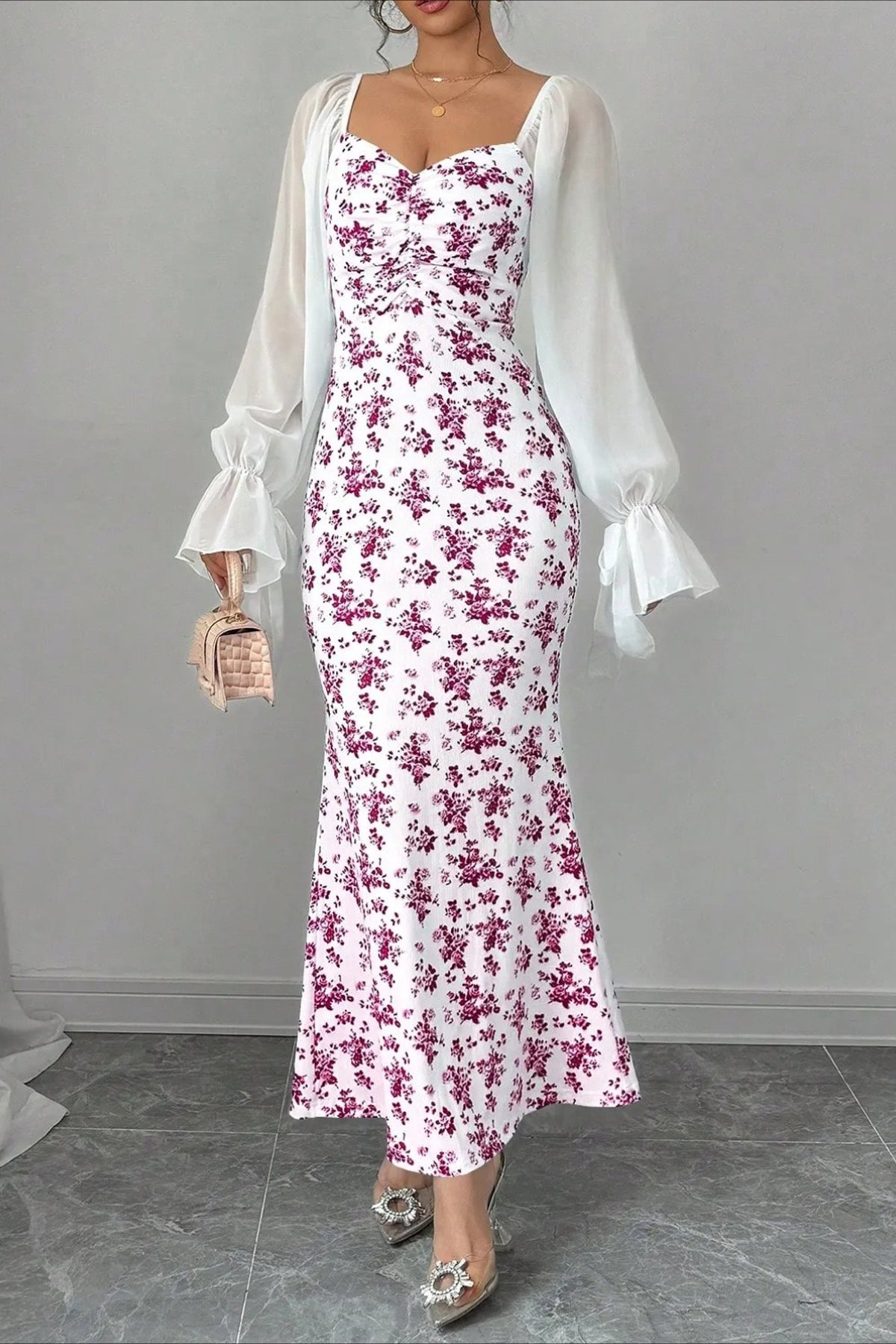 Floral Sweetheart Long Sleeve Ruched Mermaid Maxi Dress - View 4