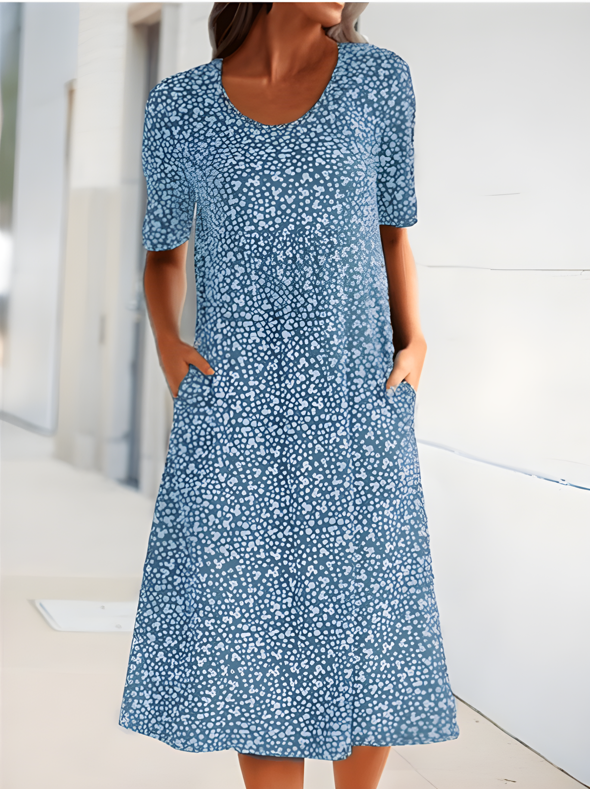 Ditsy Floral Short Sleeve Pocket Shift Midi Summer Dress - View 4