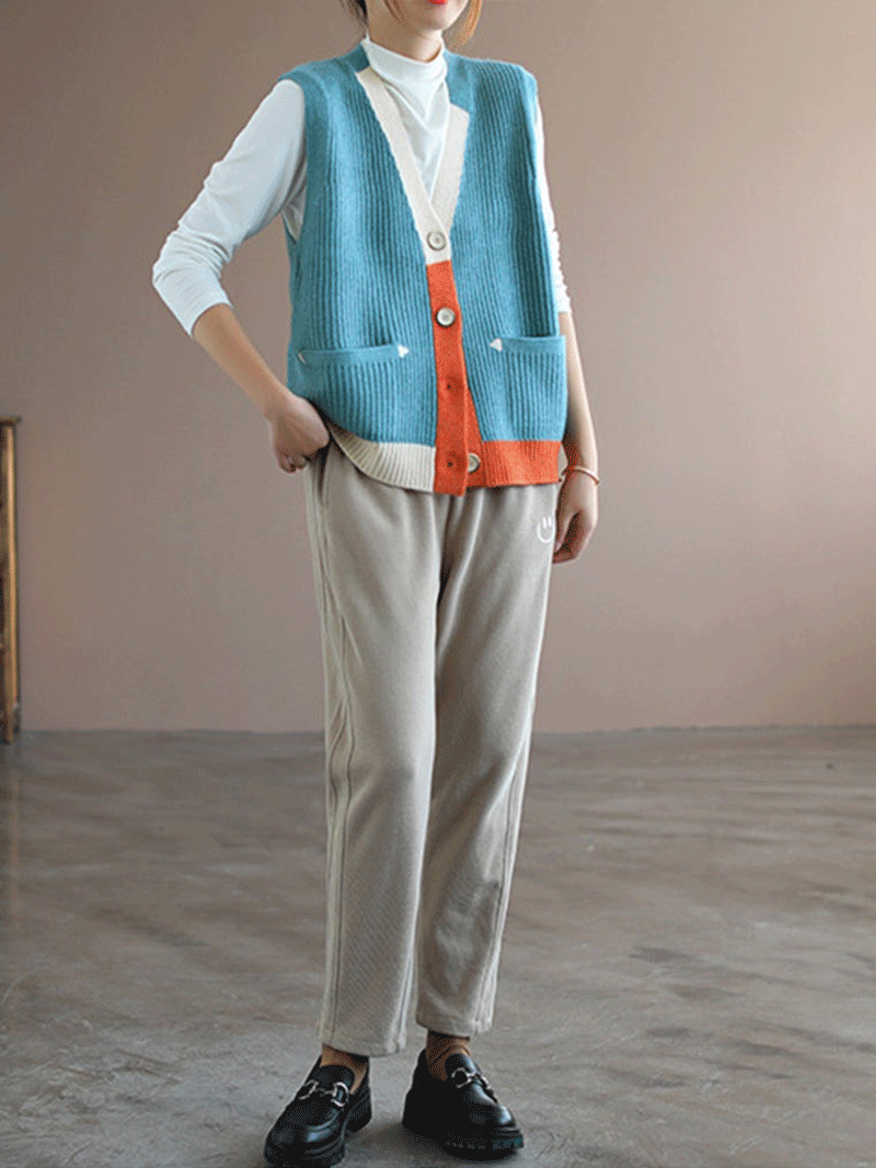 Blue Moon V-neck Knitted Vest Waistcoat Cardigan Sweater 9