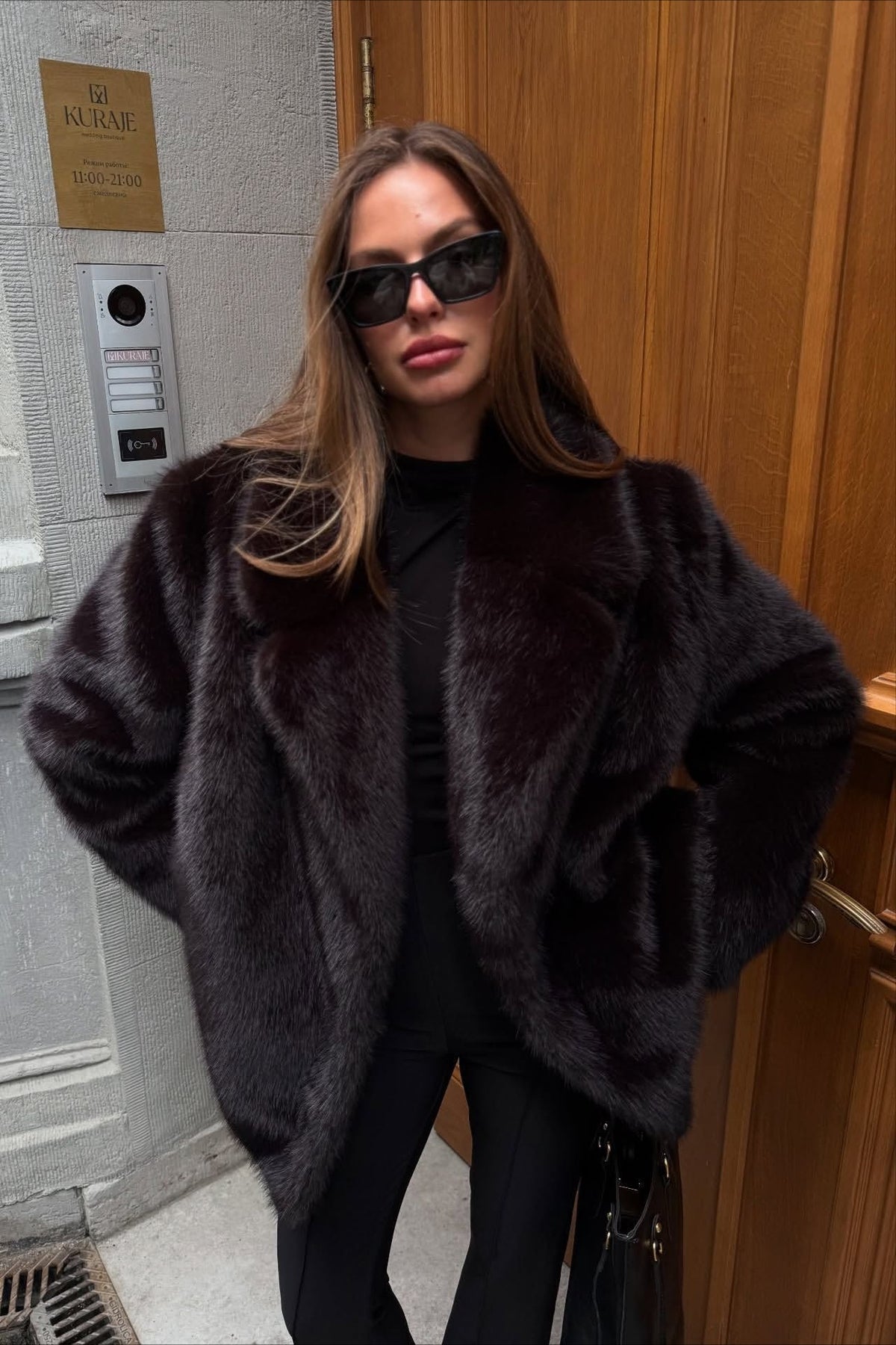 Faux Fox Fur Wide Collar Fashionable Plush Winter Coat