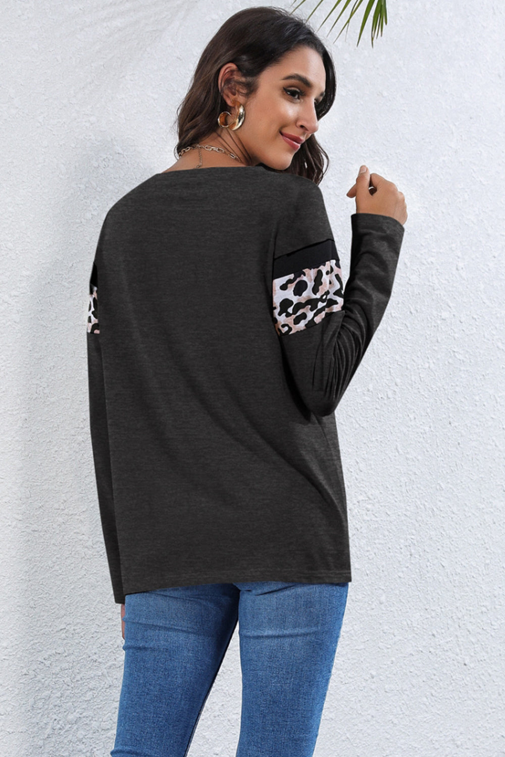Round Neck Printed Long-Sleeved T-Shirt