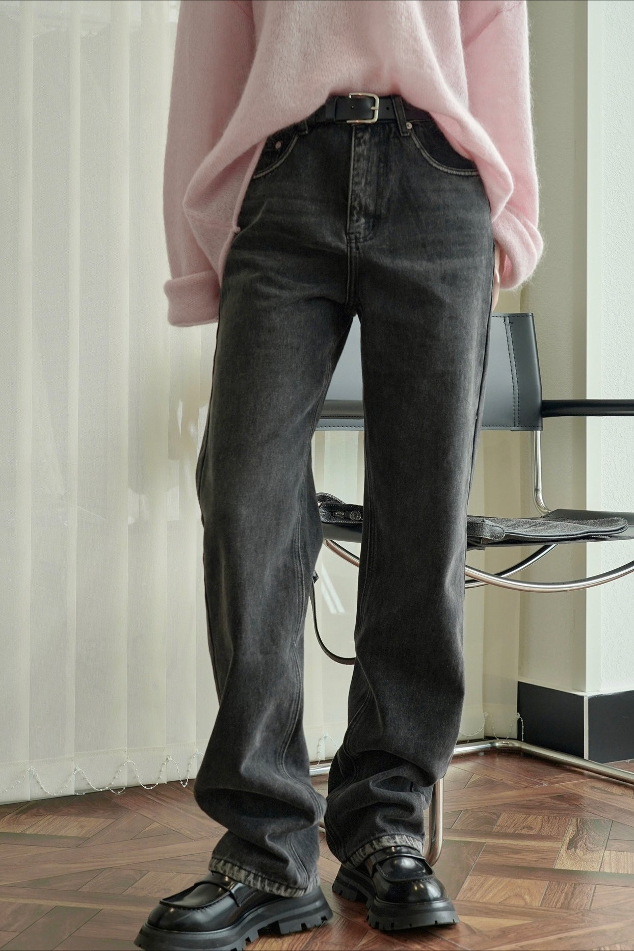 Loose Fit Ripped Wide Leg Jeans