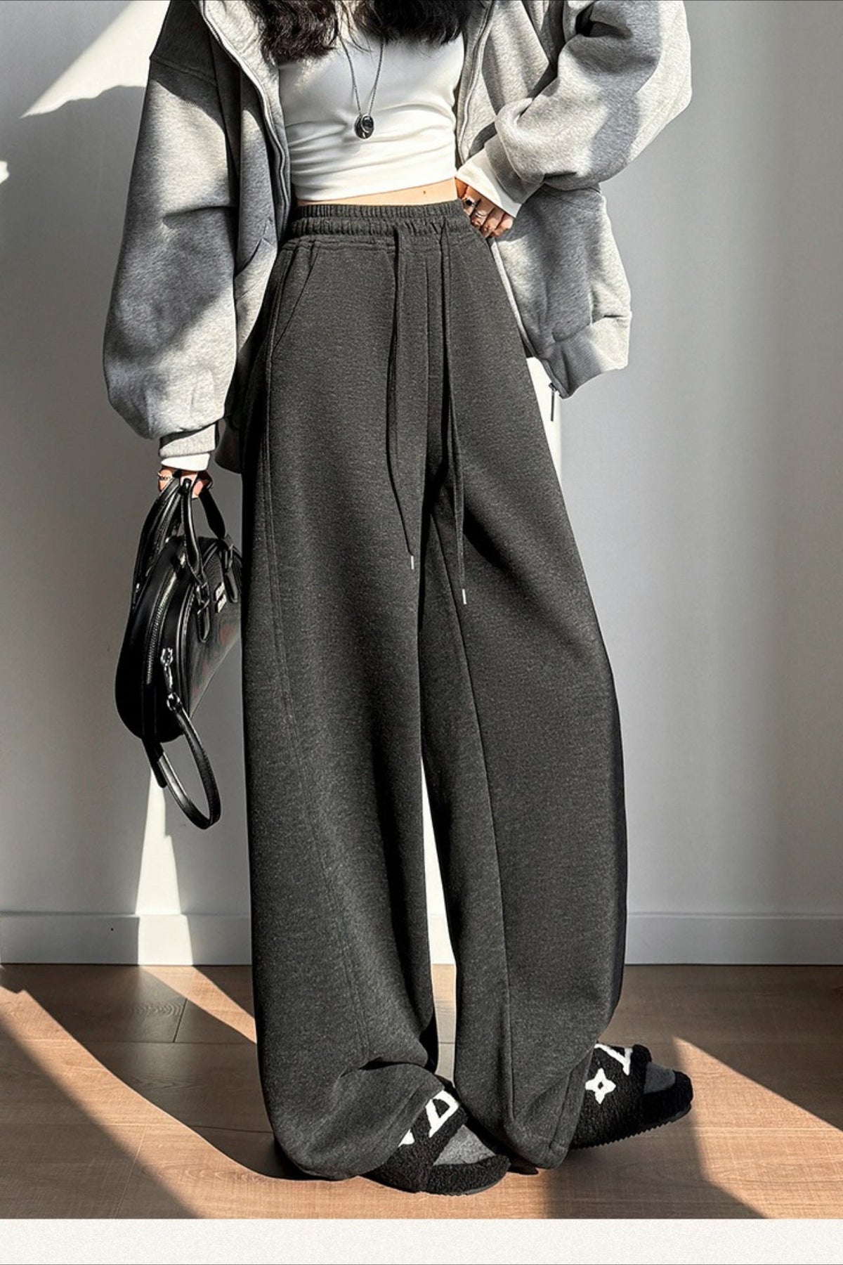 Solid Plush Wool Curved Knit Pants