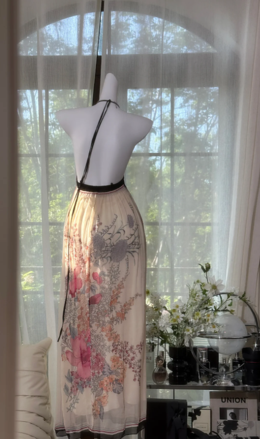 Pretty Halter V Neck Chiffon Print Floral Backless Long Prom Dress Evening Gown D919