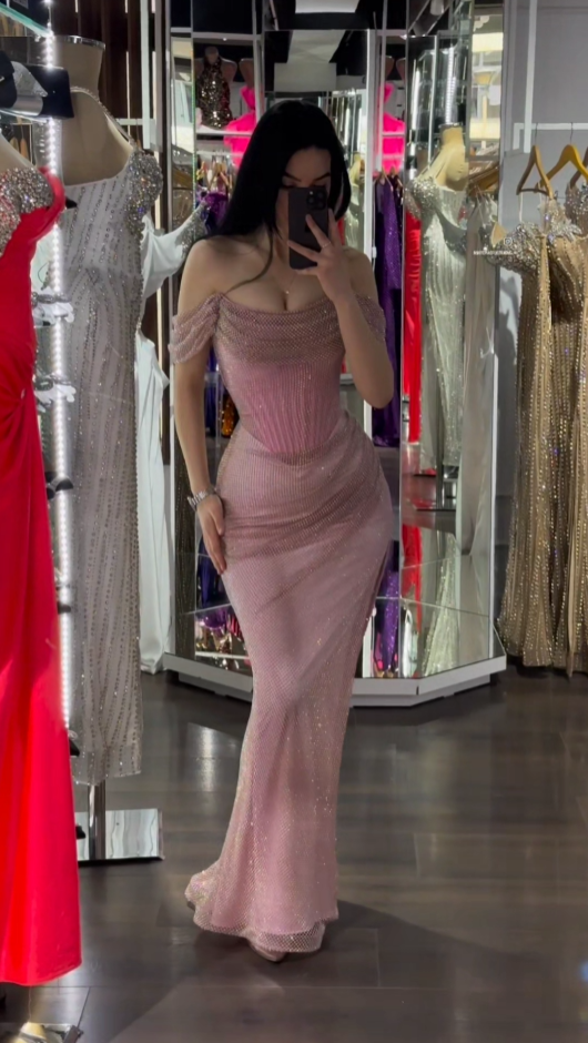 Sexy Off-shoulder Sleeveless Mermaid Satin Long Evening Prom Dresses SD1582
