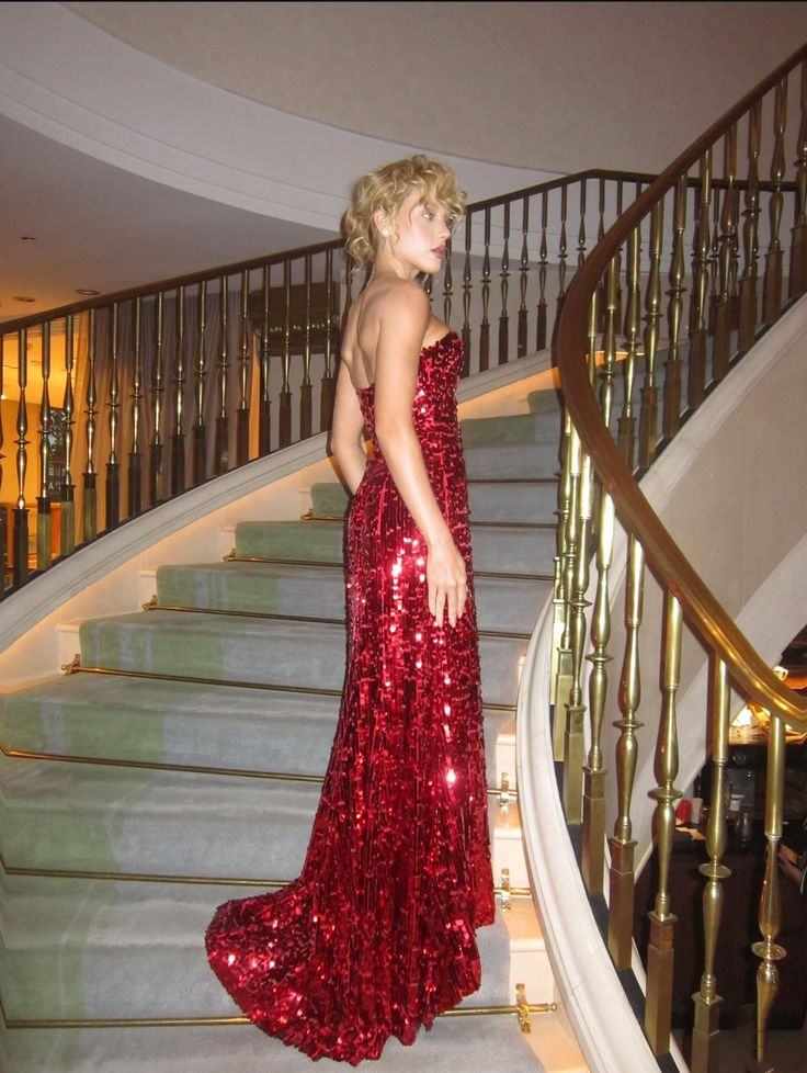 Sparkly Strapless Burgundy Sequin Mermaid Evening Dress Long Party Gown D857
