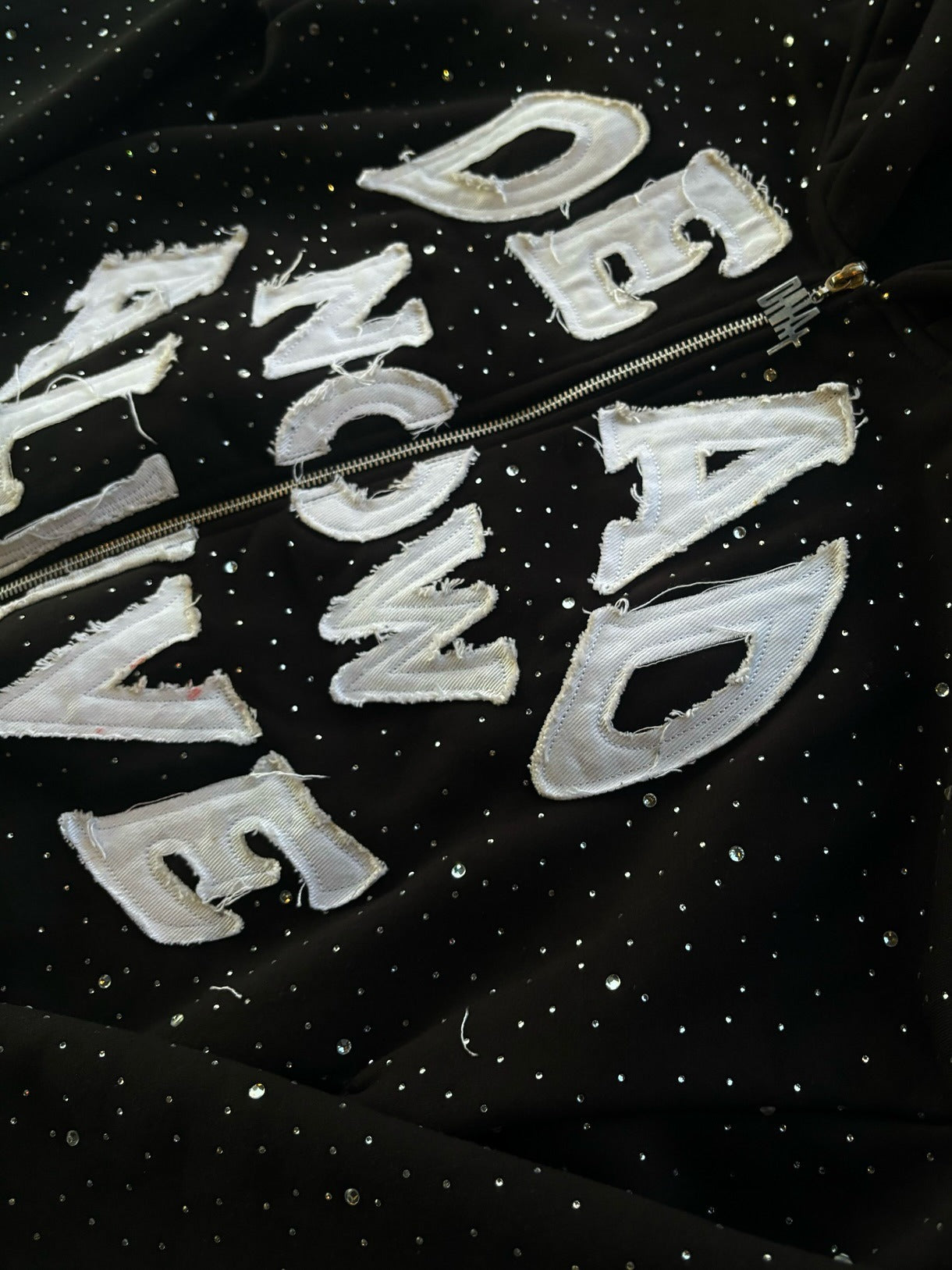 Comfortable Graphic Zip Up Hoodie