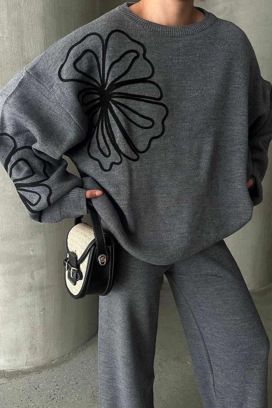 Casual Round Neck Knit Sweater and Pants Two-Piece Set