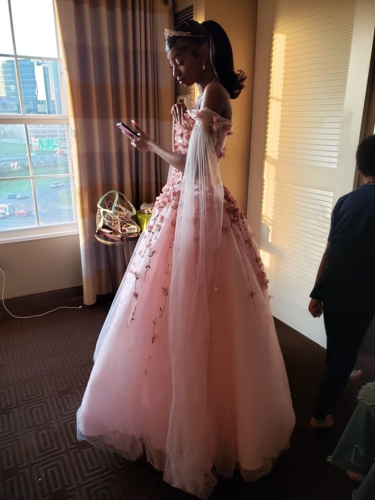 Pretty Pink Off The Shoulder Tulle Sequin Appliques Birthday Party Dress Prom Gowns D1054