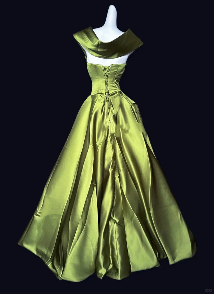 Elegant Green Satin Pleated Ball Gown Formal Birthday Party Dress D1069
