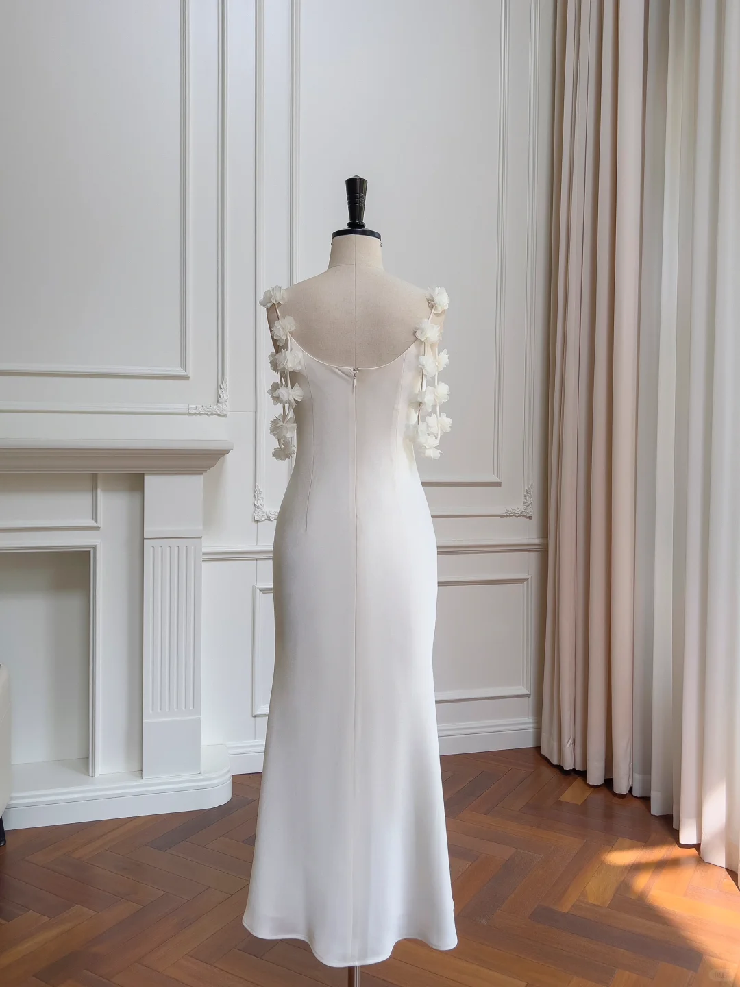 Charming White Spaghetti Straps Formal Party Dress Guest Dress S482