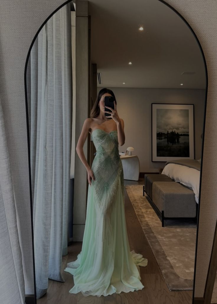 Classy Strapless Green Chiffon Beaded Mermaid Long Party Dress Evening Gown D1805