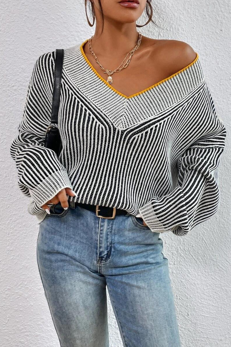 PrincessAce Striped V-Neck Batwing Sweater in Colorblock Style