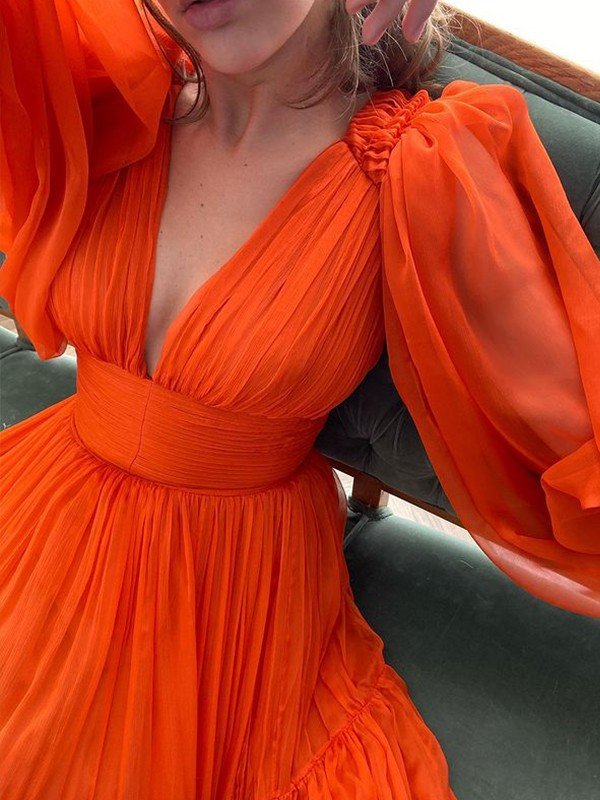 A-Line/Elegant V-neck Long Sleeves 3D Chiffon Ruffles Prom Evening Dresses
