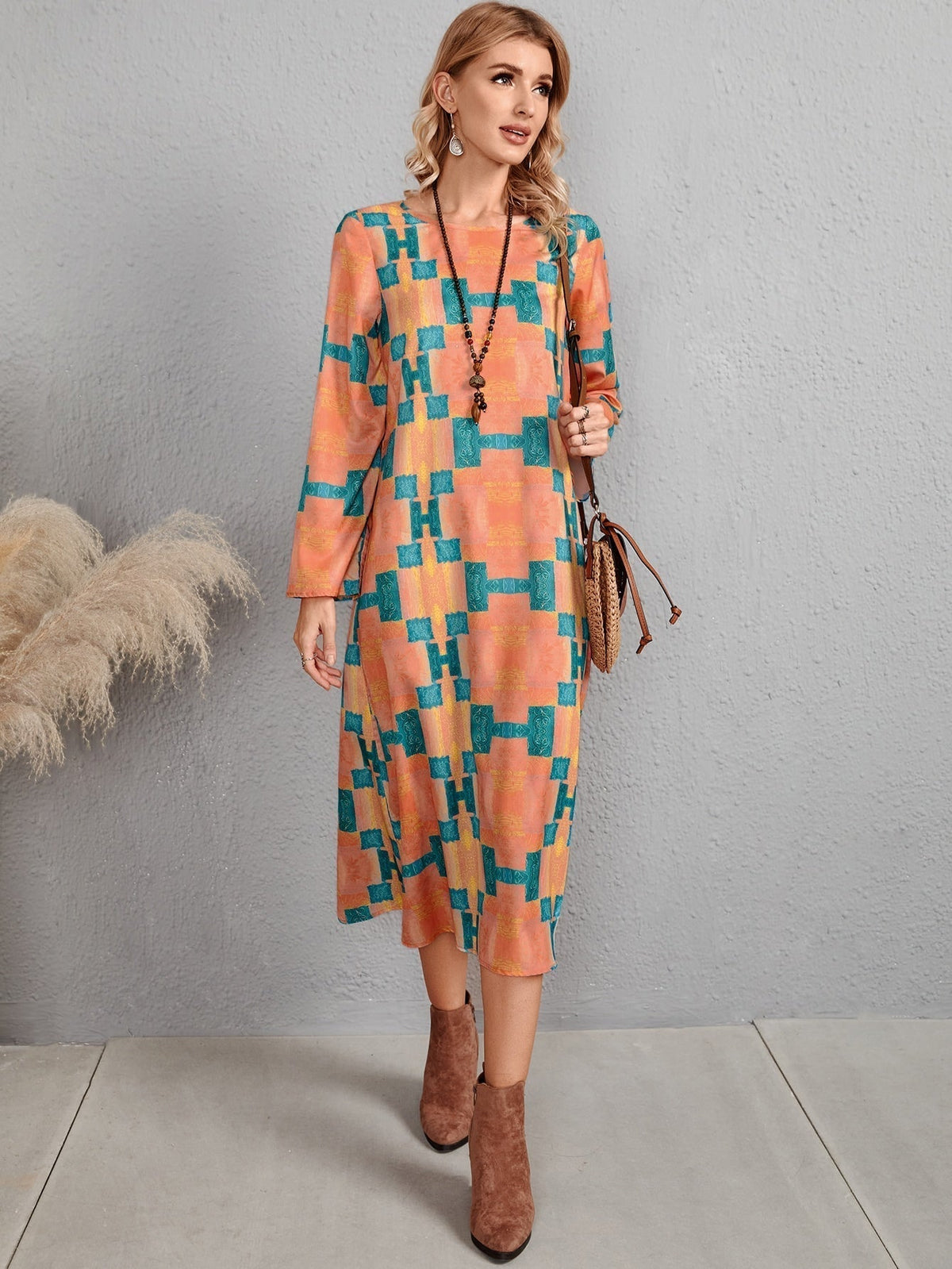 Geometric Print Long Sleeve Shift Midi Dress