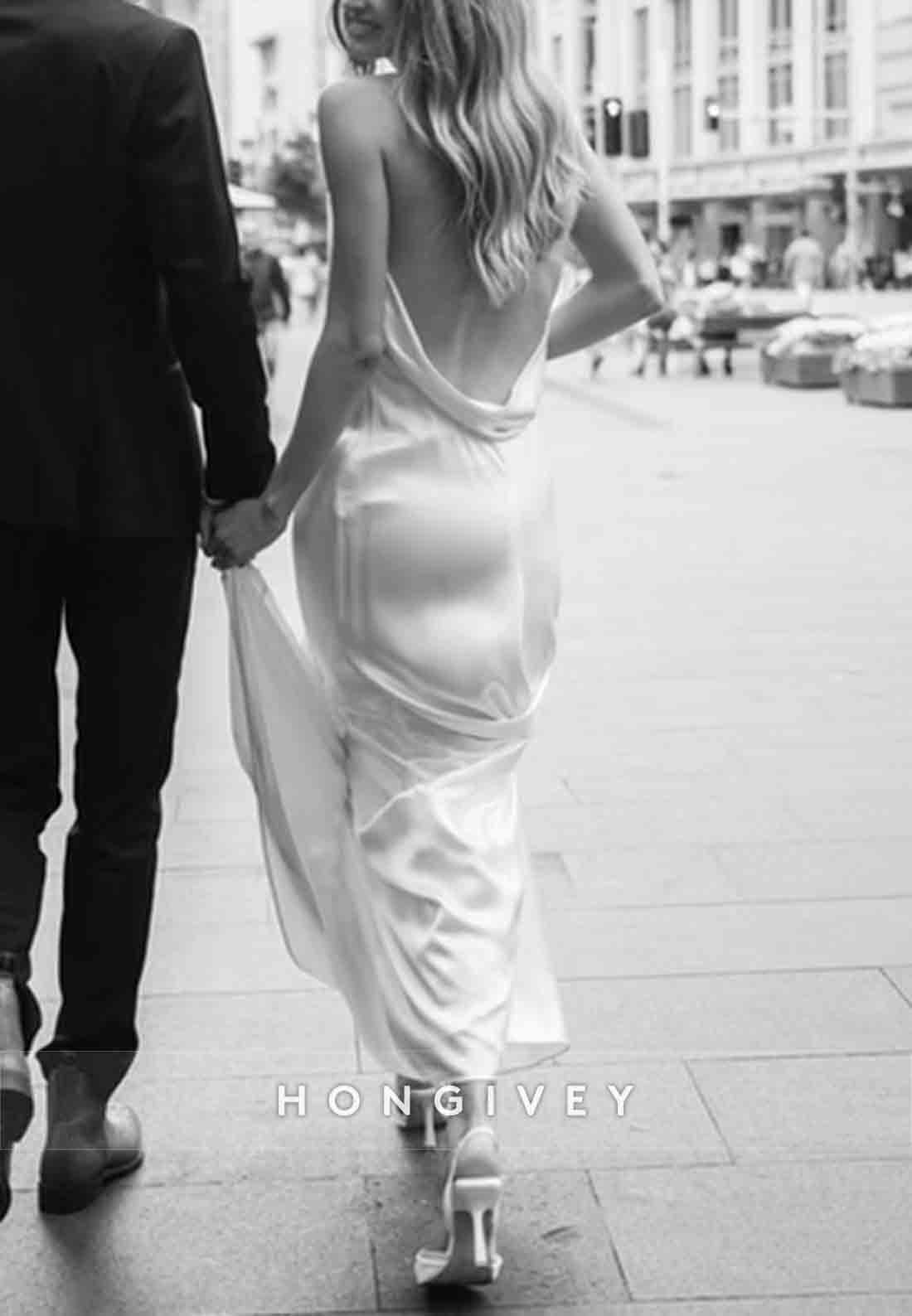 Halter Sleeveless Backless Pleated Simple Court Train Wedding Dresses