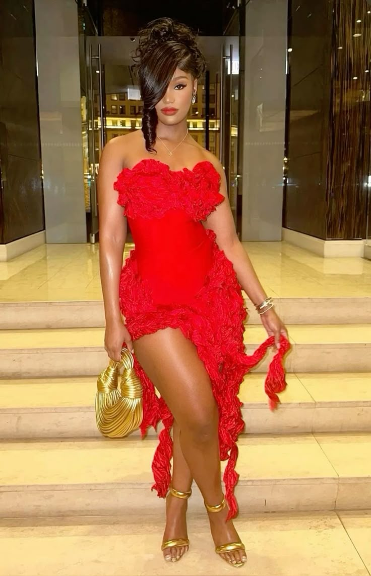 Chic Strapless Red Ruffle Pleated Formal Homecoming Dress Birthday Party Dress S605