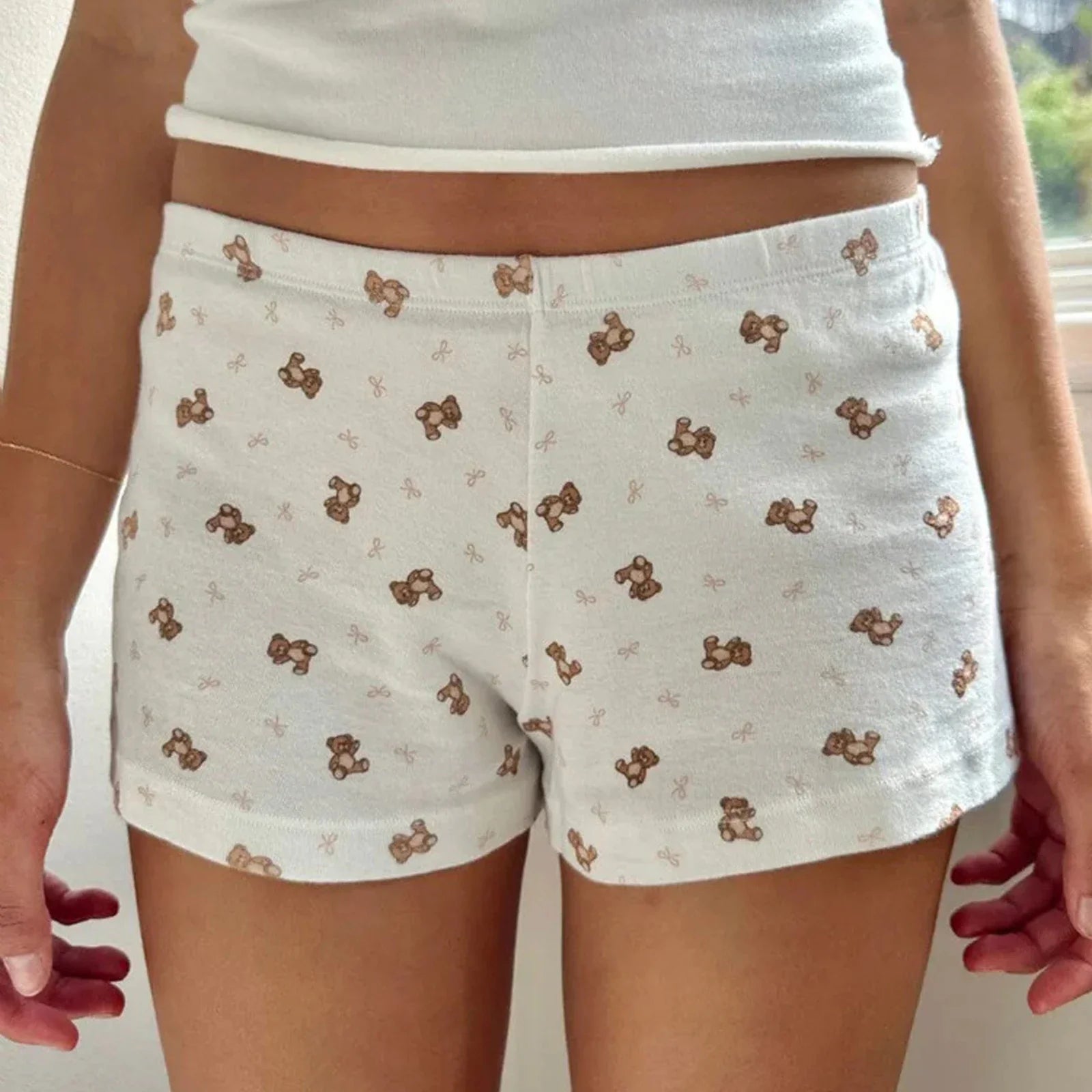 Bear Print Retro Slim Fit Camis Low Rise Shorts Two Pieces Set