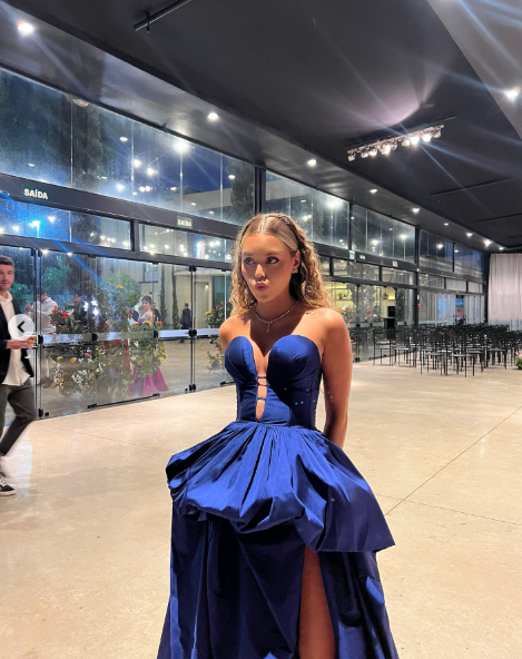 Stylish Royal Blue Strapless Satin Pleated Long Wedding Guest Dress Evening Dress D1546