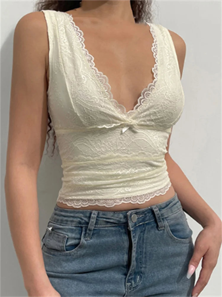 Lace Floral Slim V-neck Solid Tank Crop Top