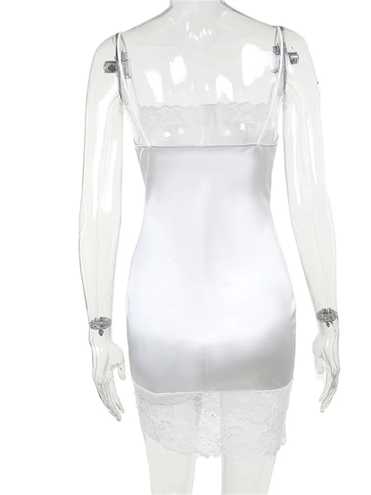 Lace Patchwork Flower Embroidery Mini Dress - View 4