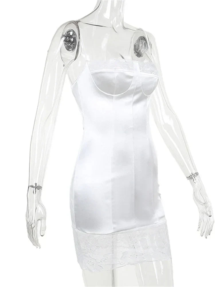 Lace Patchwork Flower Embroidery Mini Dress - View 3