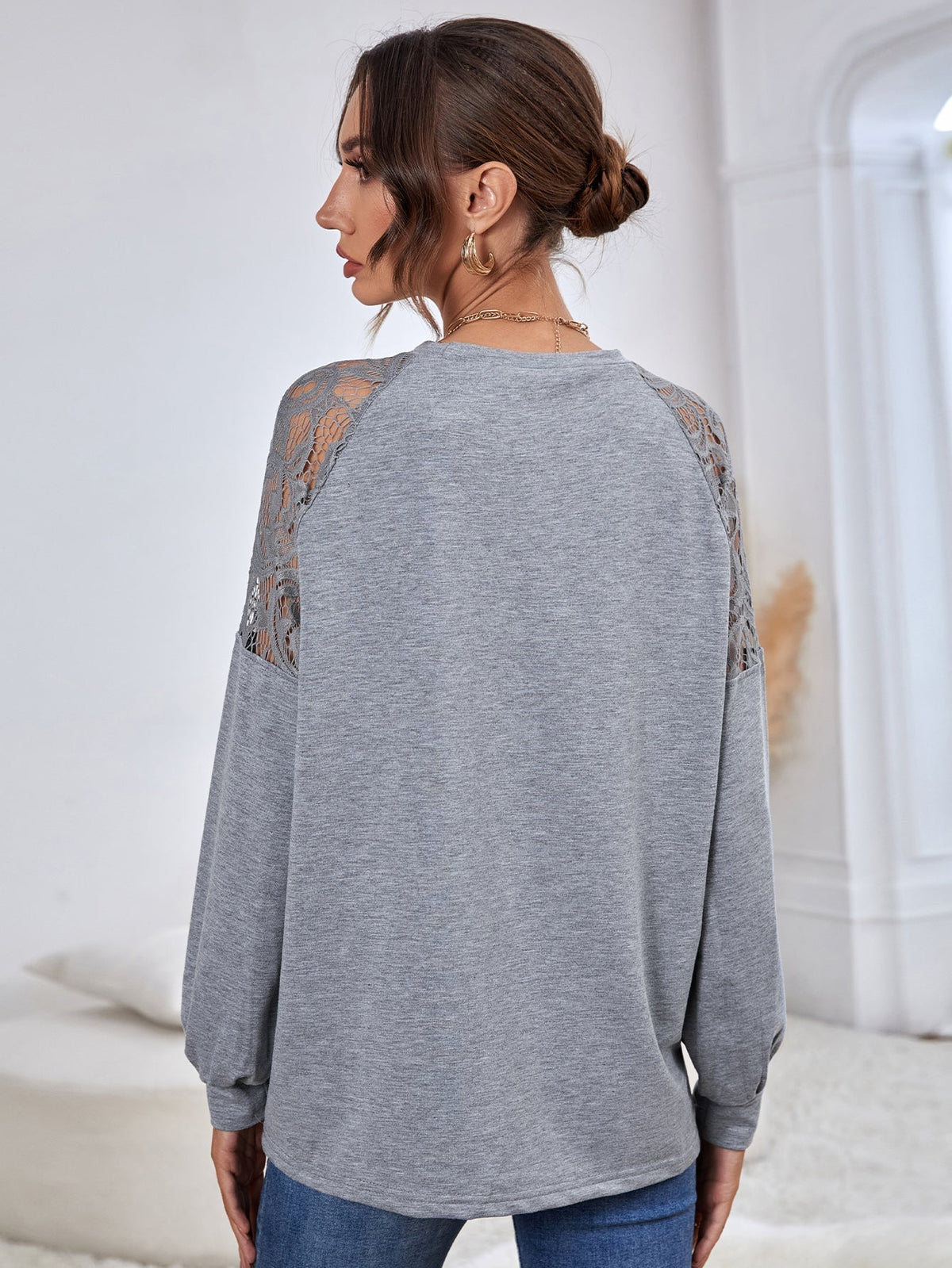 KittenAlarm - Contrast Lace Leg-of-mutton Sleeve Top