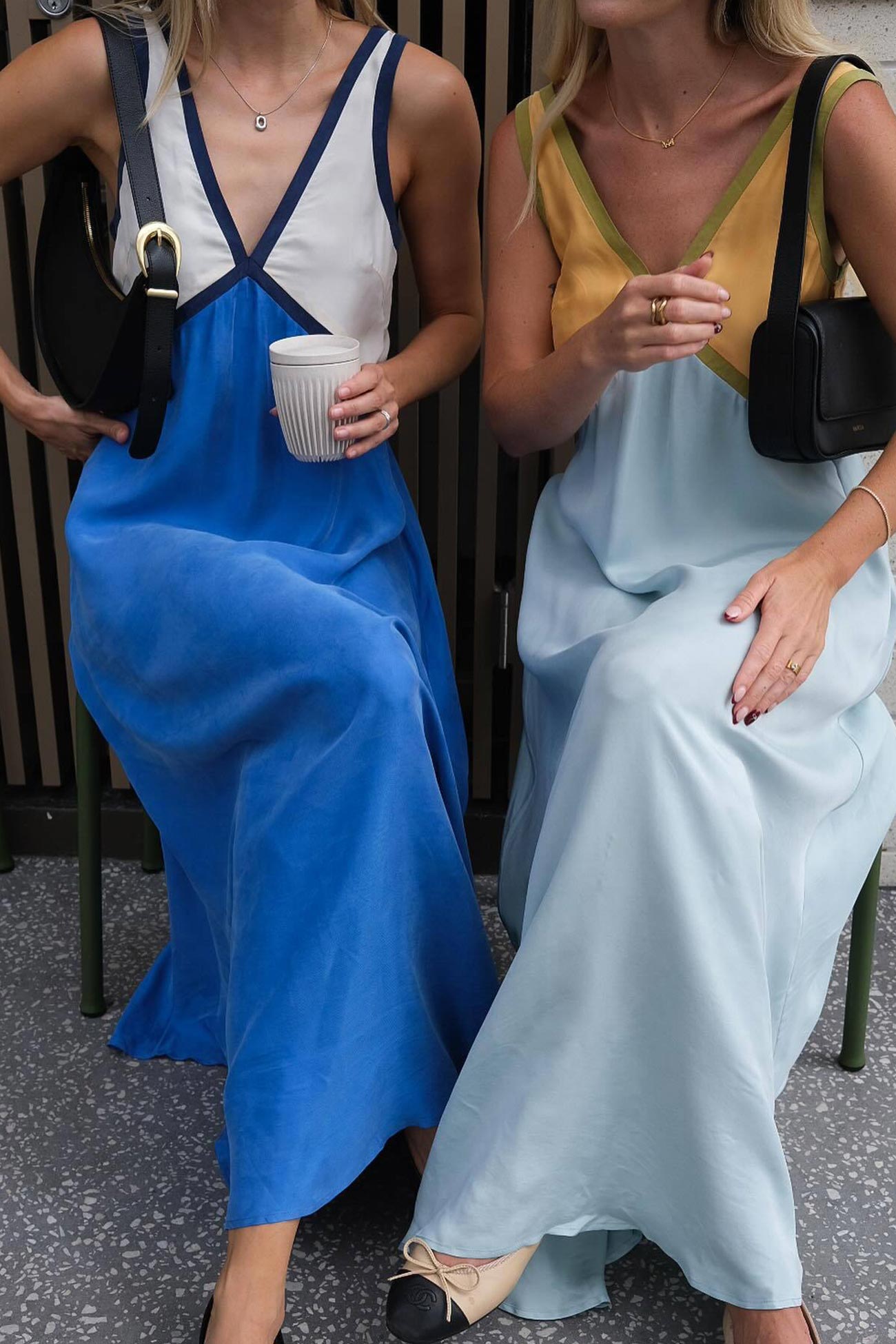 Contrast V Neck Sleeveless Maxi Dress