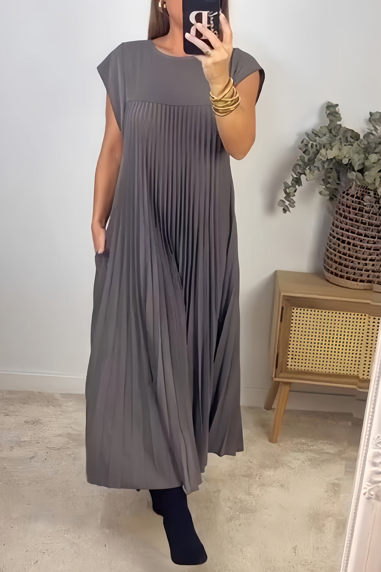 Crew Neck Cap Sleeve Pleated Dress - Fashionpara