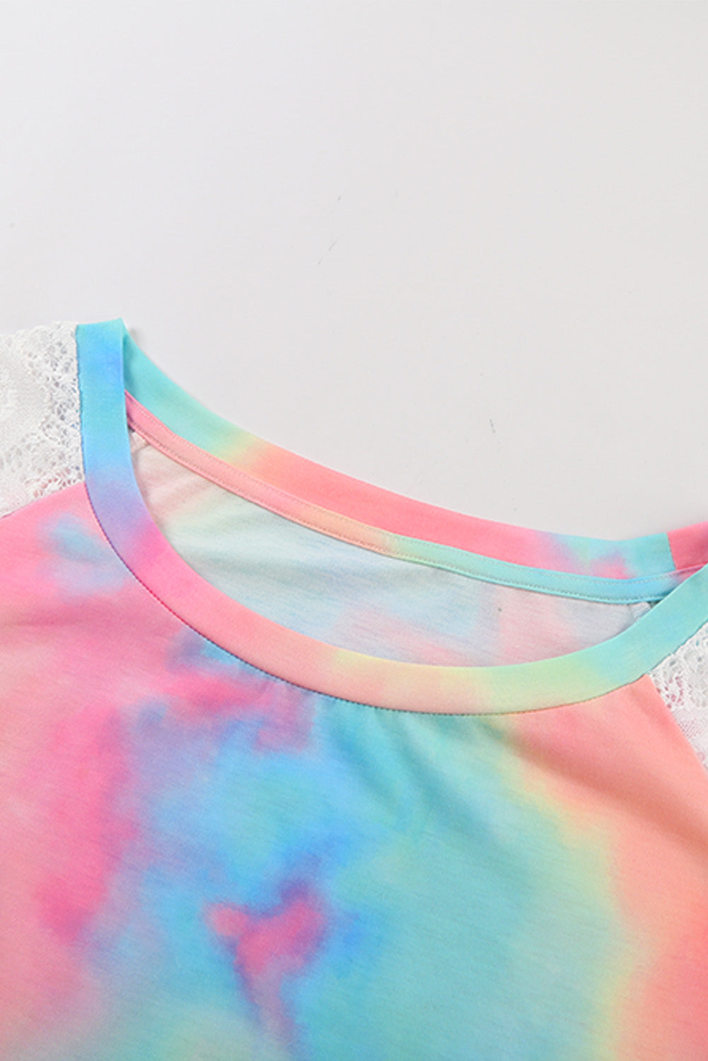 KittenAlarm - Crewneck Lace Tie Dye Print T-Shirt